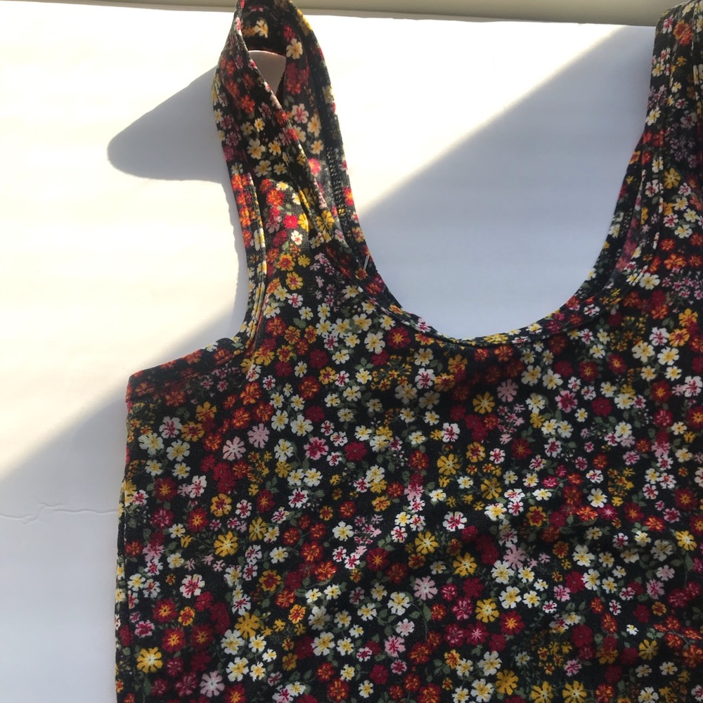 FLORAL CROPPED TANK